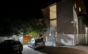Sea View Apartment Amaro